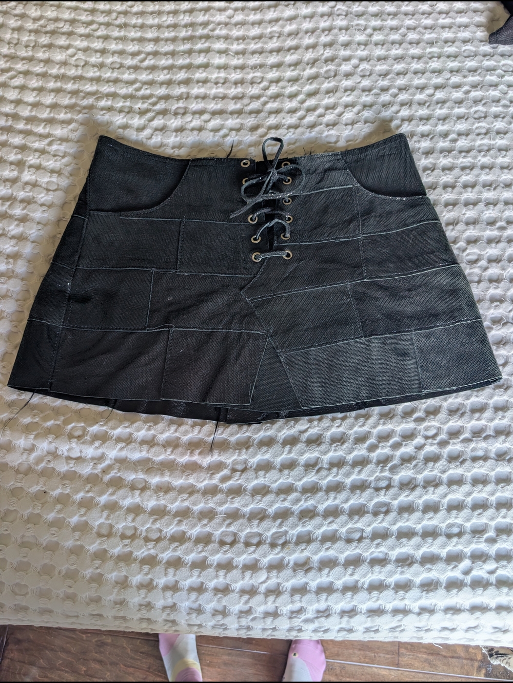 REDBALLS ON FIRE Y2K Vintage  Black Leather Suide Lace-Up Patchwork Mini Skirt